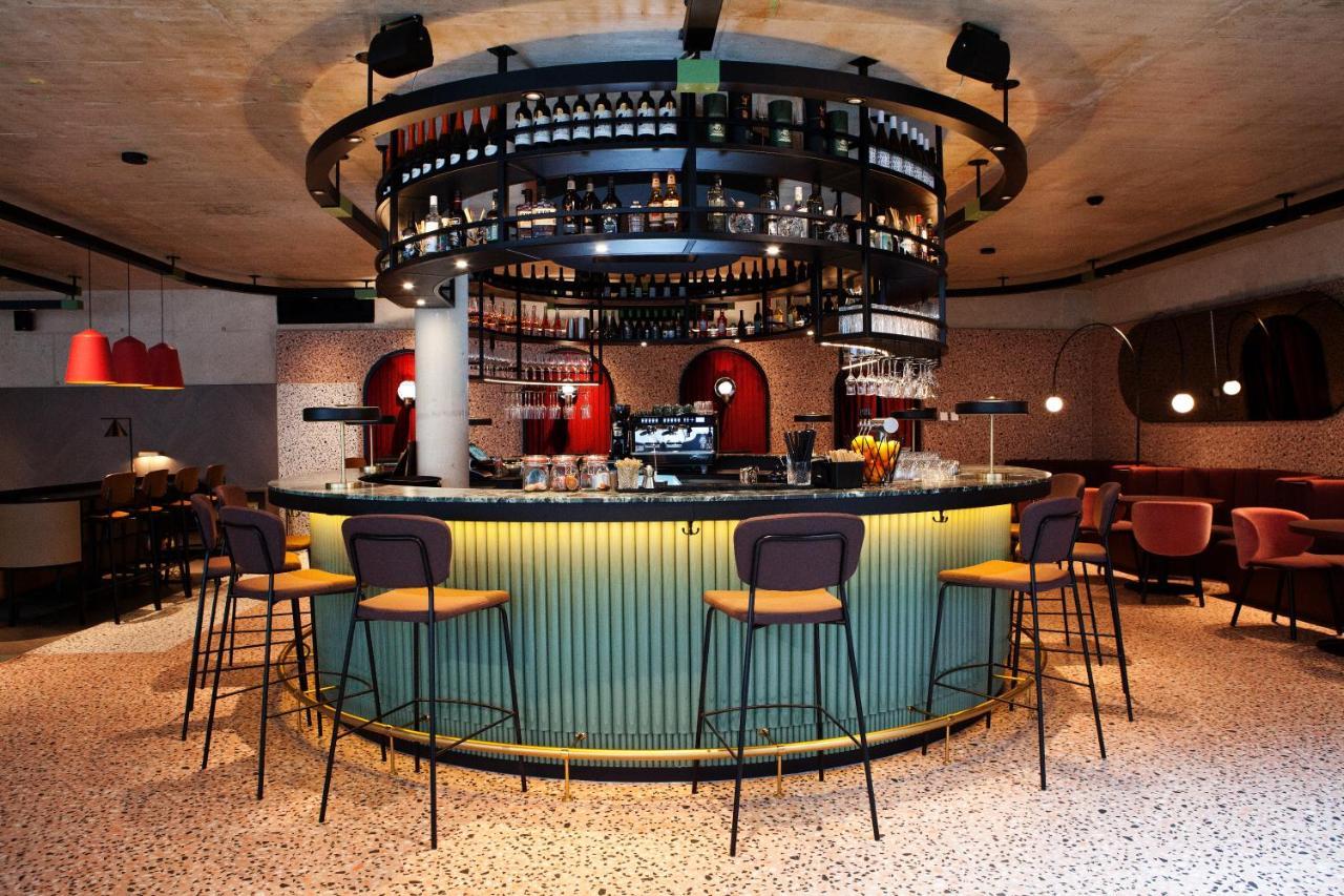 Hotel Indigo Vienna - Naschmarkt By Ihg Экстерьер фото