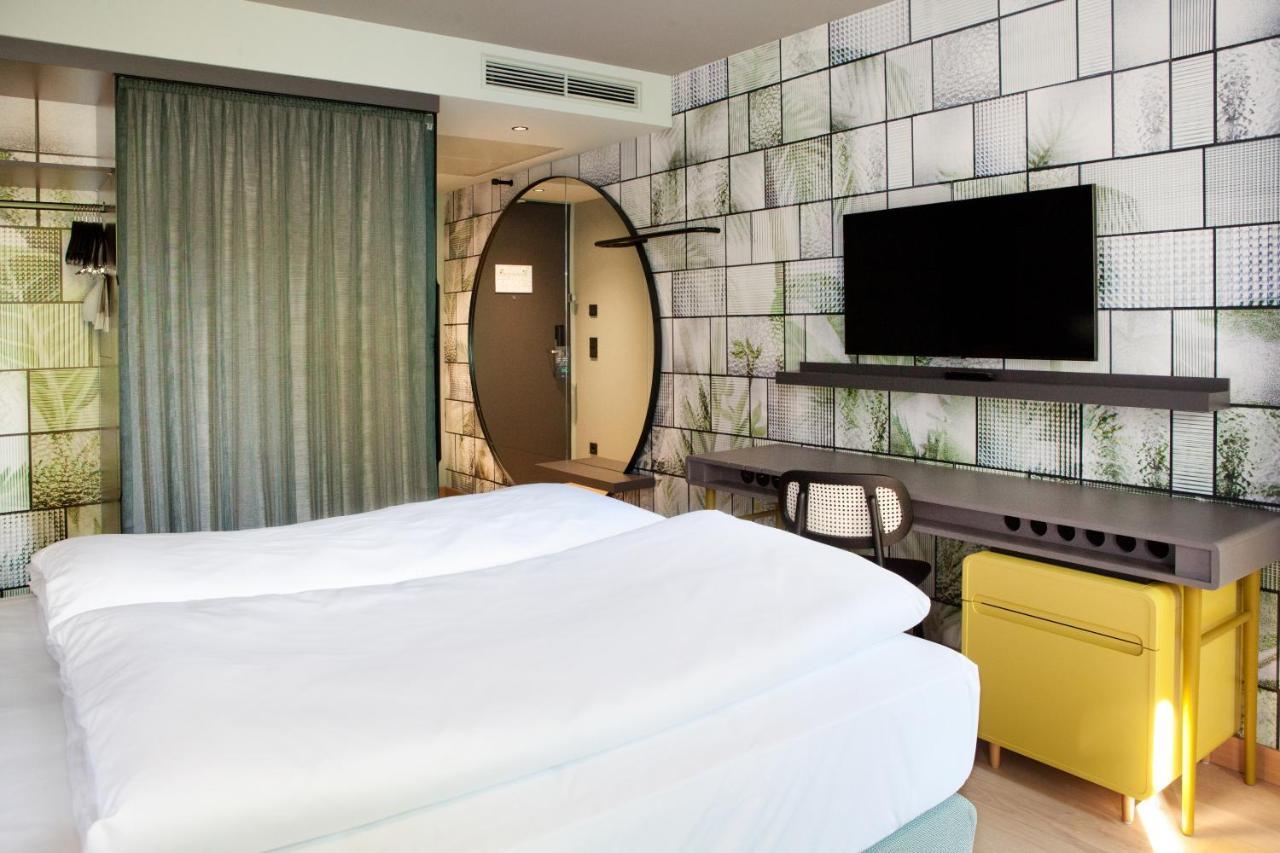 Hotel Indigo Vienna - Naschmarkt By Ihg Экстерьер фото